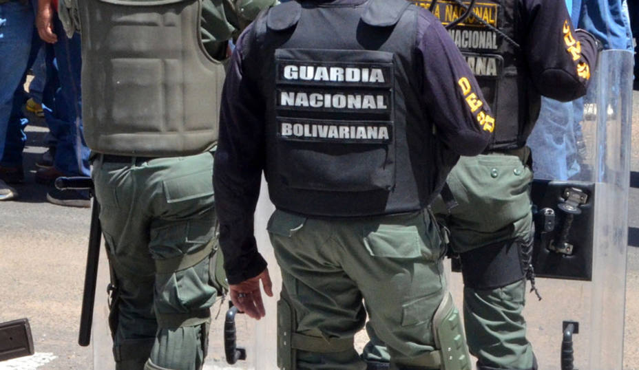 Familia de sargento de la GNB cuestionó los expedientes de su caso tras un año de detención (VIDEO)