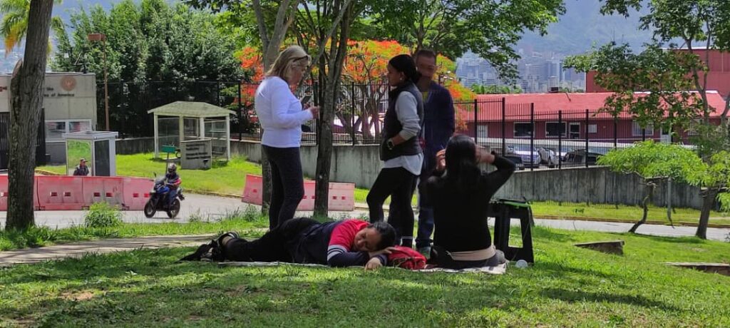Familiares de presos políticos seguiran en vigilia