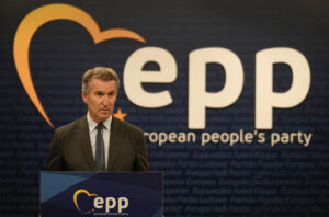 Feijóo eleva la presión sobre PNV y Junts para echar a Sánchez: «Si están dispuestos a hacer lo que dicen, hagámoslo» | europapress.es