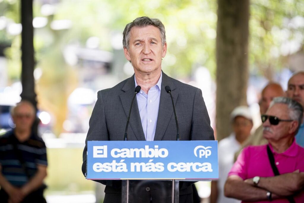 Feijóo ve un "pequeño movimiento" en los socios del PSOE: "184 diputados estamos pidiendo elecciones anticipadas"