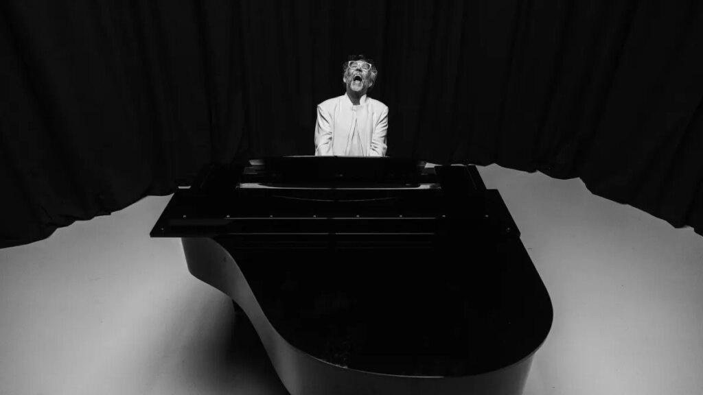 Fito Páez, una de las 'joyas' del rock en español, se alista para empezar en Cali su gira de conciertos 'Sale el sol'