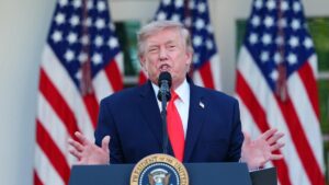 GUERRA EN IRÁN | Trump acusa a Teherán de violar la tregua de forma «insensata» por el ataque en Ormuz | elperiodico.com