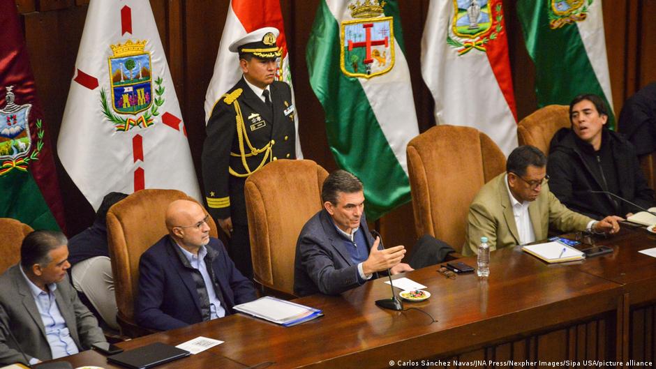 Gobierno Bolivia y COB logran acuerdo tras 50 días de crisis
