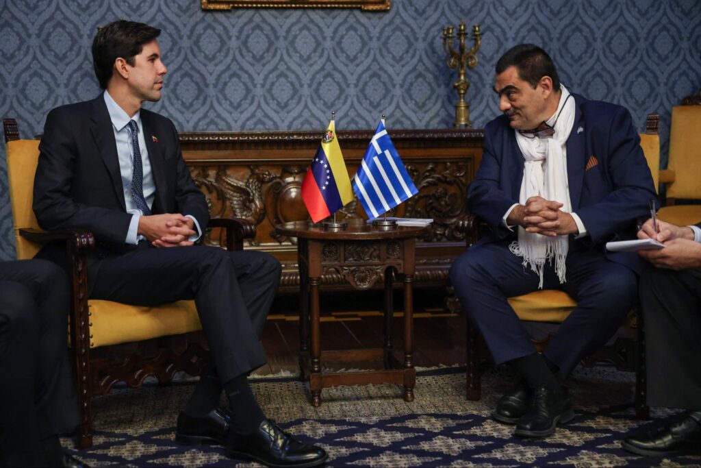 Grecia pone la mira en Venezuela: Empresarios preparan misión para explorar inversiones en energía