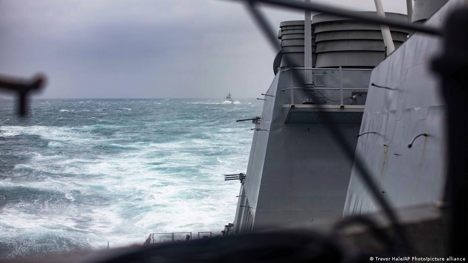 Guardacostas chinos y taiwaneses se enfrentan en isla Pratas