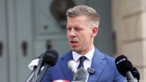 Hungría: Magyar inicia proceso para destituir al presidente