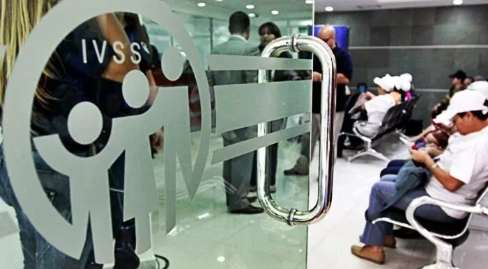 IVSS alertó sobre estafas - Diario La Calle