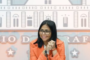 India confirma visita oficial de Delcy Rodríguez para reunirse con su primer ministro