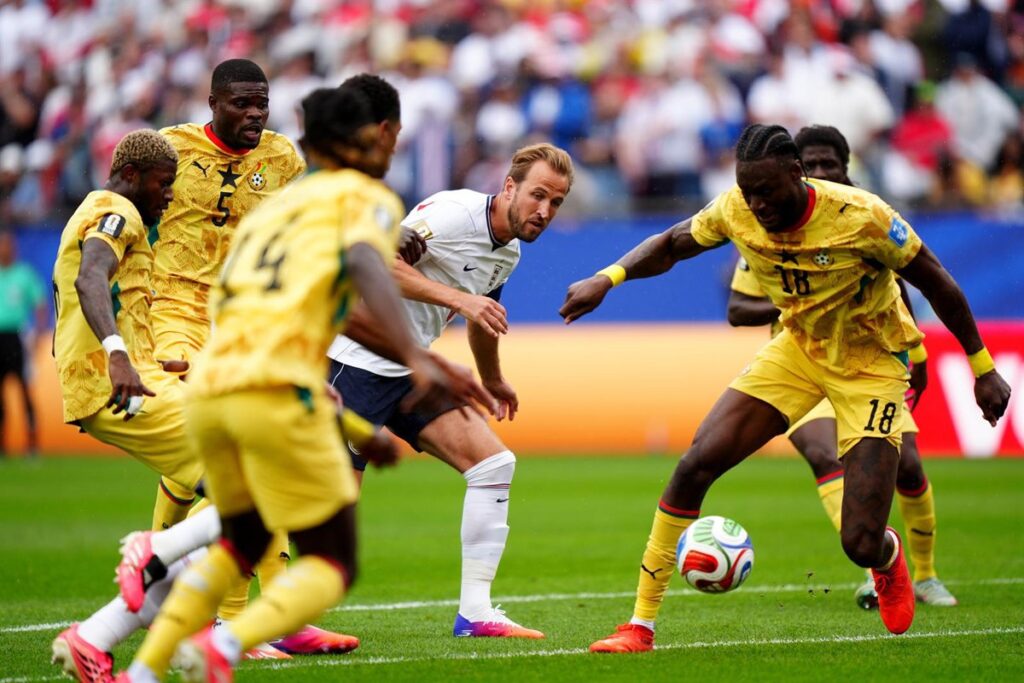 Inglaterra se topa con la resistencia de Ghana