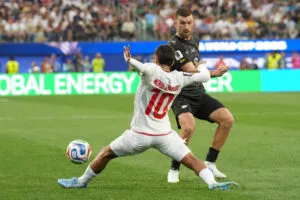 Irán empató a Nueva Zelanda en el debut mundialista signado por la tensión