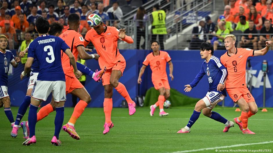 Japón remonta y le empata 2-2 a la poderosa Países Bajos