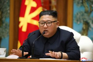 Kim reitera su apuesta por la fuerza nuclear y una defensa norcoreana suprema en plenario – AlbertoNews