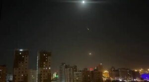 Kuwait reporta un ataque de drones y misiles