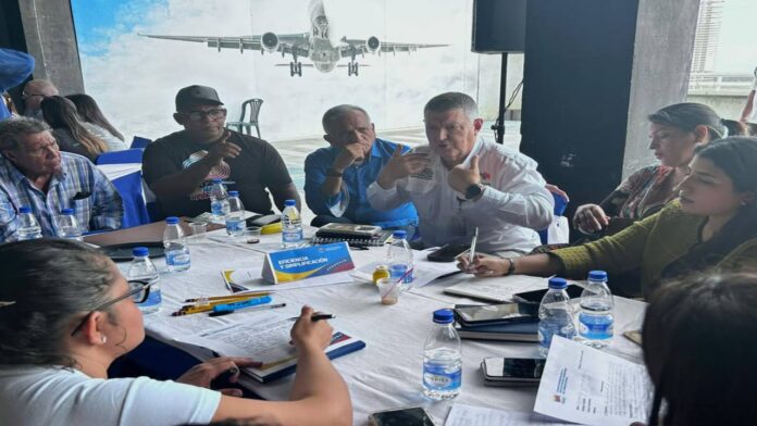 La Guaira inició mesas de trabajo de reestructuración y reingeniería del gobierno nacional