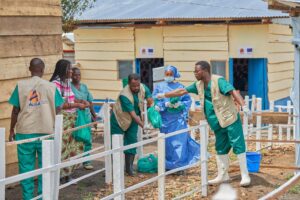 La República Democrática del Congo eleva a 896 los casos confirmados de ébola y reporta 232 fallecidos
