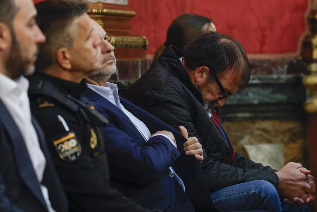 La UCO cree que el PSOE pagó las defensas de Ábalos y su exasesor al inicio del 'caso Koldo': "El partido va a pagar"