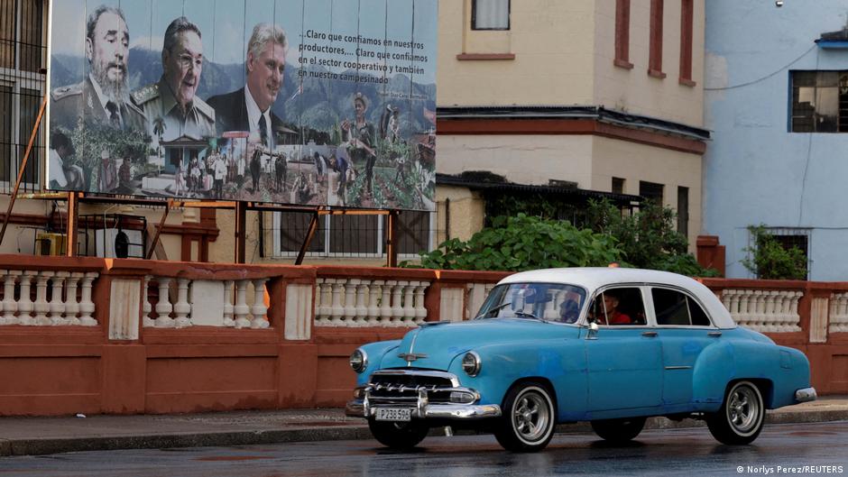 "La élite cubana está más consolidada que la venezolana"