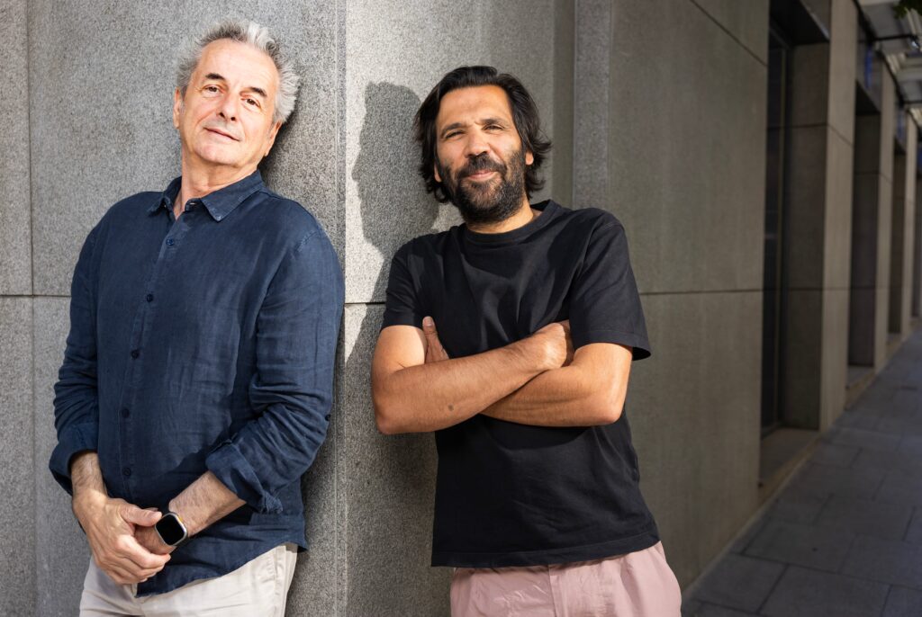Juan Carlos Tous (a la izquierda), fundador de Filmin, y Enrique Costa, responsable de Elastica; ayer en Madrid.