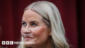 La princesa heredera de Noruega Mette-Marit se somete a un trasplante de pulmón