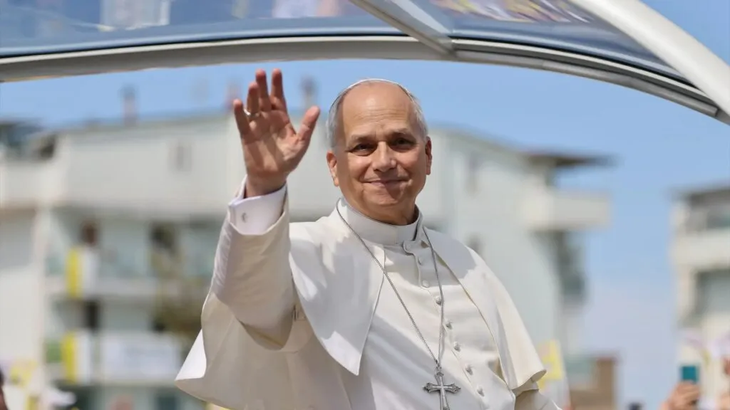 La visita del papa León XIV pone a prueba las redes móviles en España: así la preparan Telefónica y MasOrange