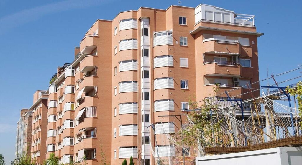 La vivienda en Madrid, Cataluña, las islas o País Vasco bate el récord de la burbuja