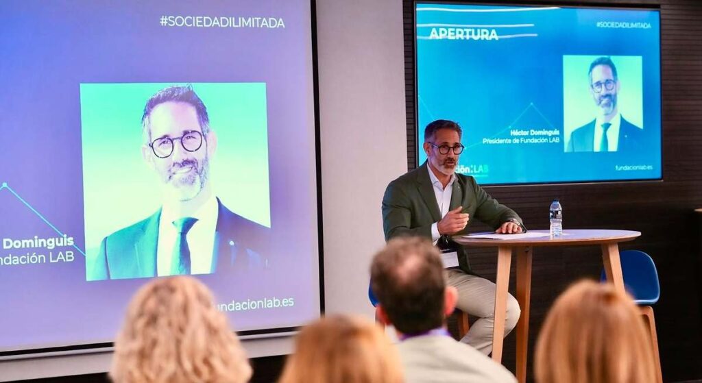 Las empresas valencianas superan la media europea en digitalización pero sufren para captar talento digital