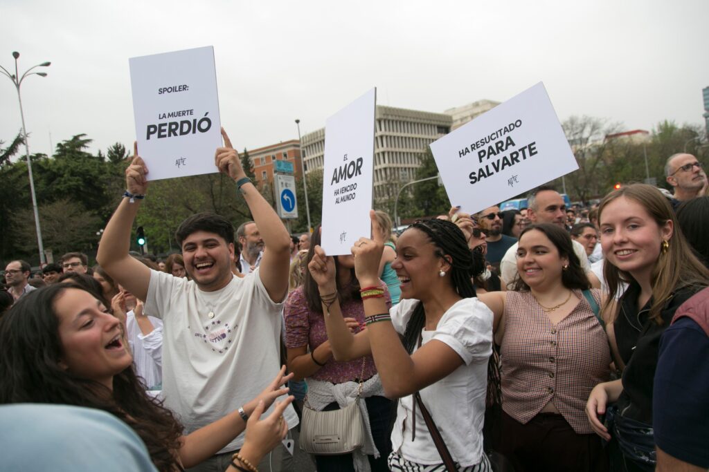 Asistentes a la última Fiesta de la Resurreción, en Madrid, en abril de 2026.