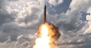 Las potencias nucleares aumentan las ojivas atómicas disponibles