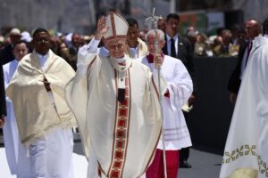 León XIV en la misa de despedida de Tenerife: «¡Abran a todos este mar de amor! | europapress.es