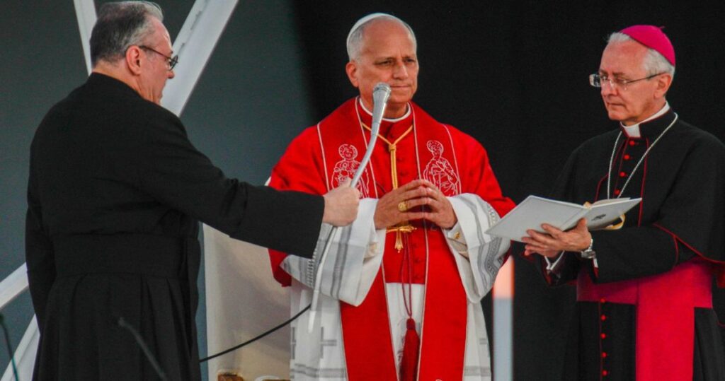 León XIV lamenta los "feminicidios" y llama a abordar entre "todos" esta "realidad dramática"