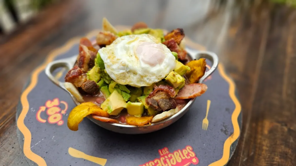 Los Insaciables celebra su novena edición: el festival que ha impulsado a más de 200 negocios de comida de barrio en Bogotá