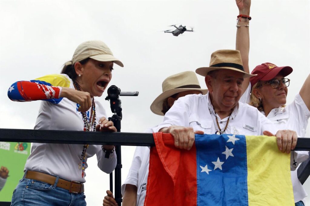 Los opositores venezolanos María Corina Machado y Edmundo González piden apoyo internacional por los terremotos