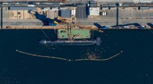 Los satélites captan lo nunca visto: China lanza al mar una criatura submarina que desafía las leyes de la ingeniería naval