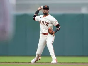 Luis Arráez podría ser pieza de cambio para los Gigantes