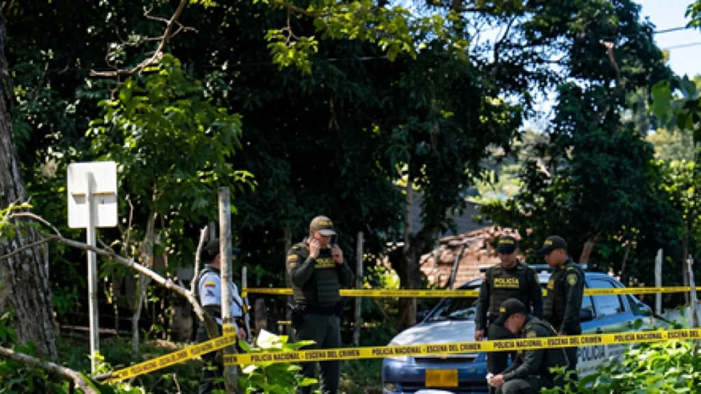 Macabro hallazgo en La Victoria, Valle del Cauca: encuentran el cuerpo de un menor de 13 años de edad abandonado en un potrero