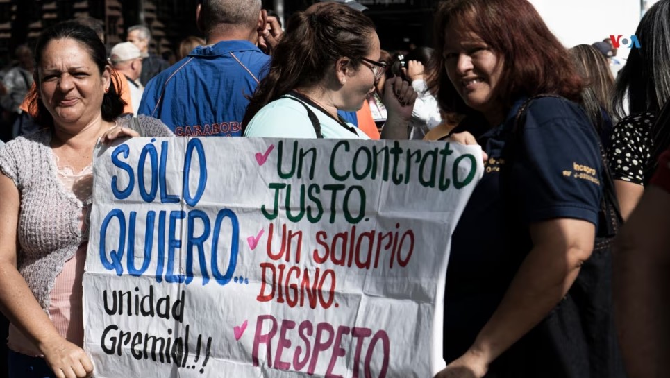 Maestros y sindicalistas anuncian agenda para exigir salarios dignos
