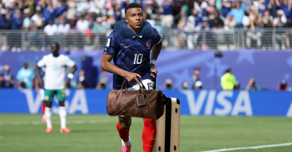 Mbappé aprovecha cooling break para ir a Madrid a ver a Ester Expósito