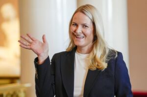 Mette-Marit de Noruega empeora: Haakon vuelve antes de Japón e Ingrid regresa a casa | elperiodico.com