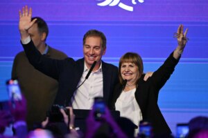 Milei nombra a Diego Santilli como nuevo jefe de Gabinete tras la dimisión de Adorni