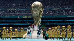 Miles repletan el Estadio Azteca en inauguración del Mundial