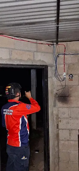 Muere joven madre al recibir descarga eléctrica