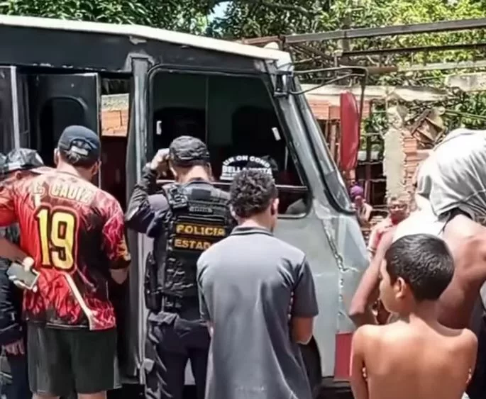 Murió motorizado tras colisión contra unidad de transporte