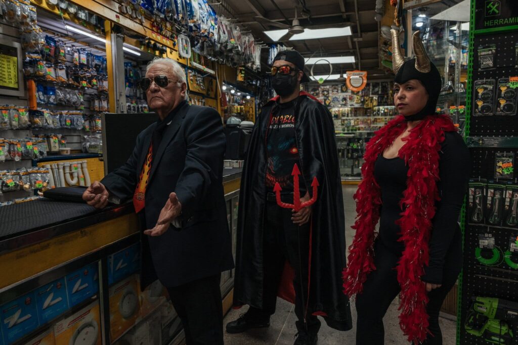 NYT: Los deudores de Caracas temen que el diablo vaya a cobrarles