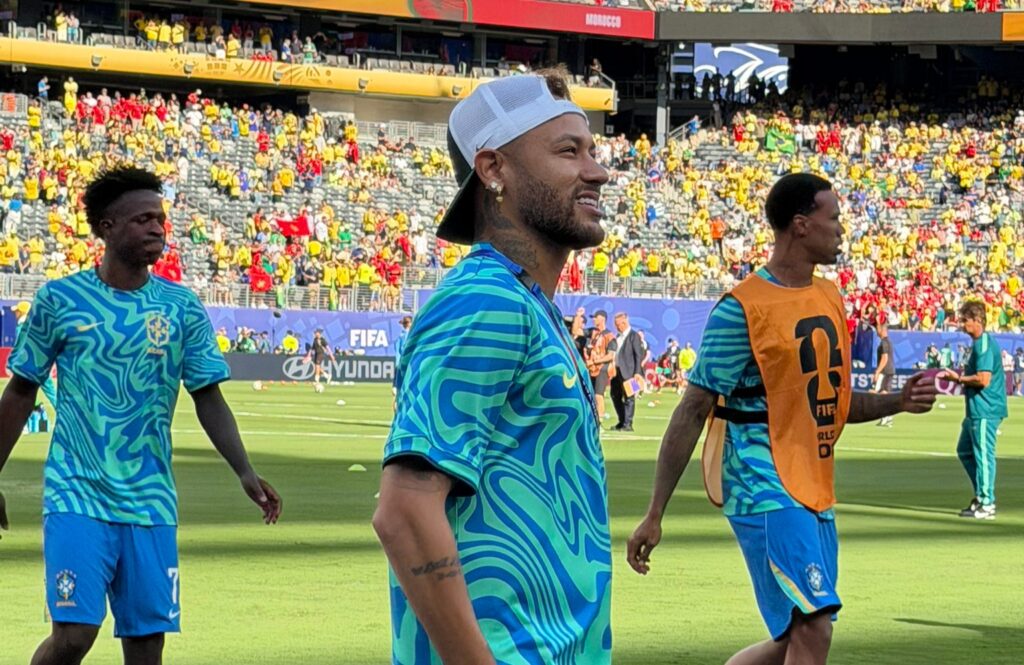 Neymar se somete a nuevas pruebas médicas y sigue sin entrenar con Brasil