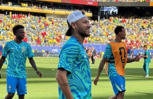 Neymar se somete a nuevas pruebas médicas y sigue sin entrenar con Brasil