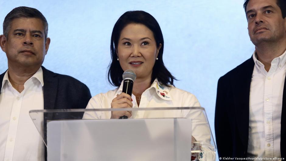 Perú: Fujimori supera a Sánchez por más de 39.000 votos