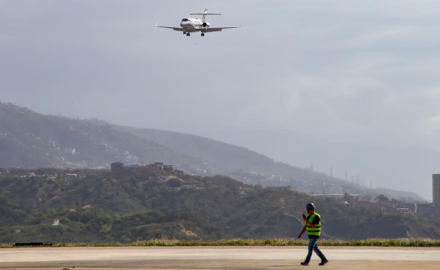 Piden flexibilizar condiciones de vuelos para la ayuda humanitaria