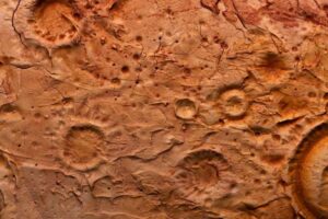 Posibles reservorios de agua bajo Marte abren nuevas preguntas para la astrobiología