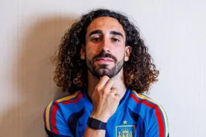 Primera entrevista como jugador del Real Madrid: Cucurella: «Jugar para el Madrid es un honor, no muchos jugadores lo pueden decir» | elmundo.es