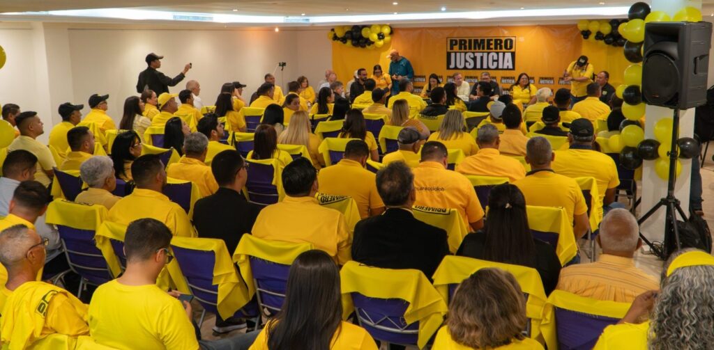 Primero Justicia suma 2.100 activistas clave para la transición a la democracia